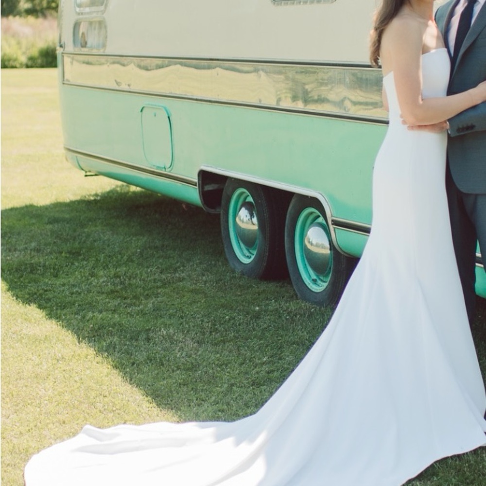 Alyssa Kristin Scarlet dress// Stretch crepe strapless gown